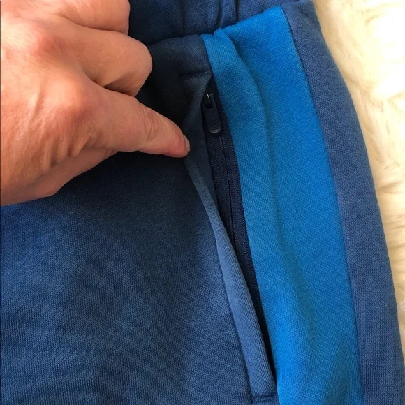 BMW Motorsport Set Shorts and T-shirt - Picture 6 of 13